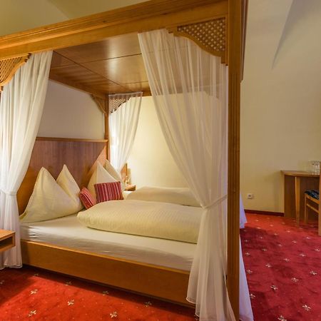 Posthotel Радщат Екстериор снимка