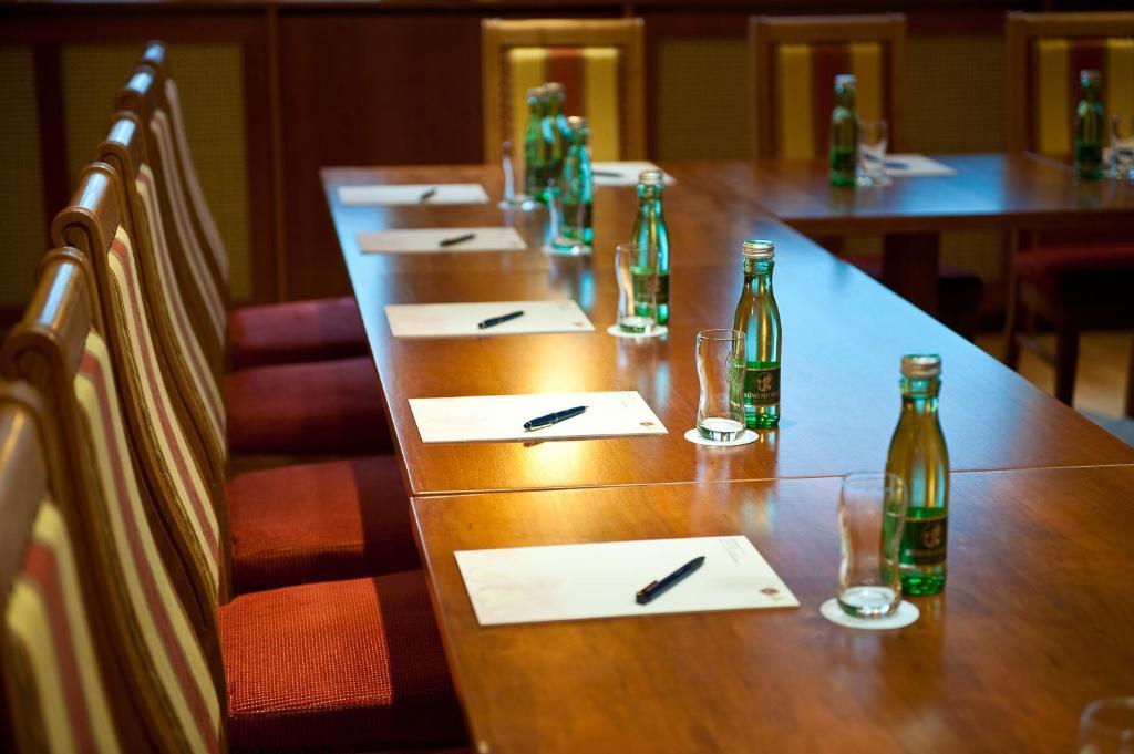 Posthotel Радщат Екстериор снимка